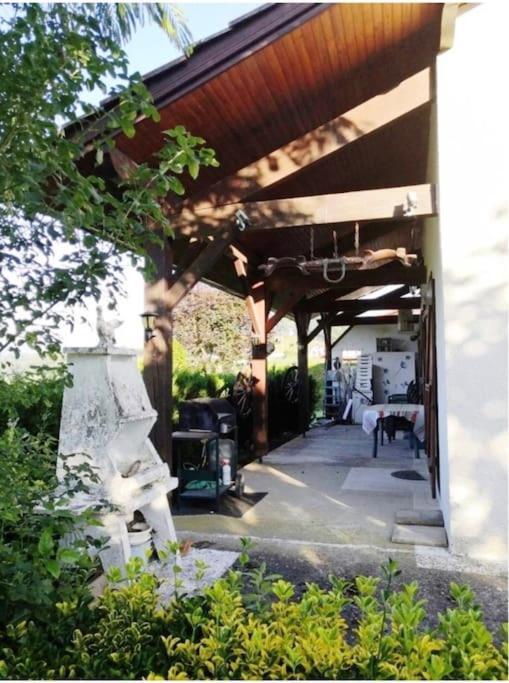 Maison Familiale Pays Basque Ahaxe-Alciette-Bascassan Bagian luar foto